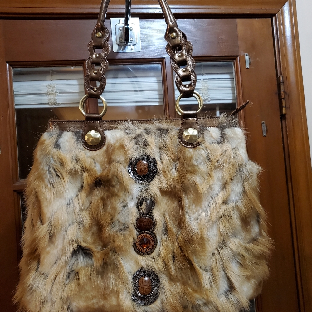 Sharif ! 🌟1 of 1!!🌟  Original 1827. Angora Fur w/Stones/Crystals.